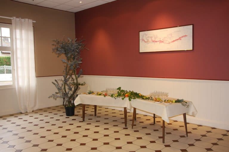 Aux Vendanges de Bourgogne Hotel Restaurant Paray le Monial Saone et Loire salle de réception (5)