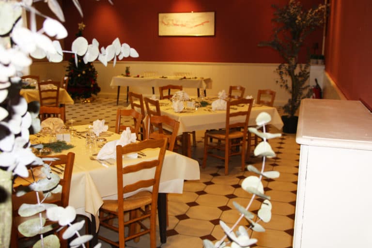 Aux vendanges de Bourgogne hotel restaurant Paray le Monial - salle de récetpion seminaire